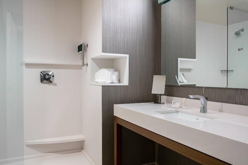 Courtyard by Marriott Sioux City Downtown/Conventi image