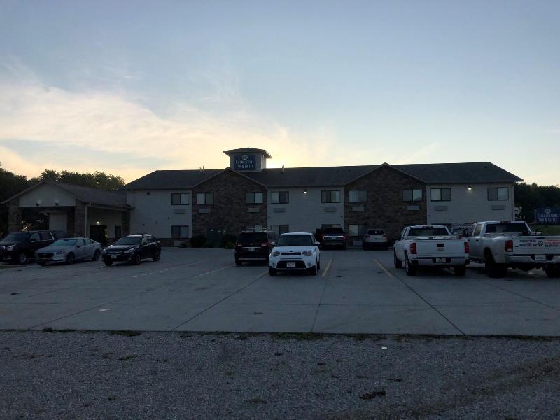 Cobblestone Inn & Suites - Manning image