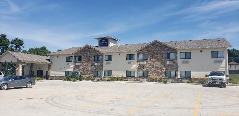 Cobblestone Inn & Suites - Manning image