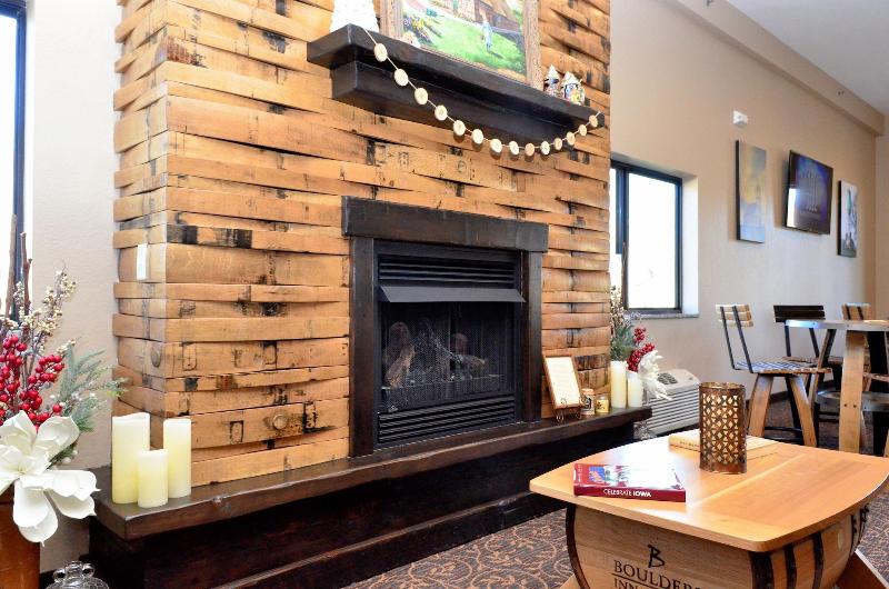 Cobblestone Inn & Suites - Manning image 2
