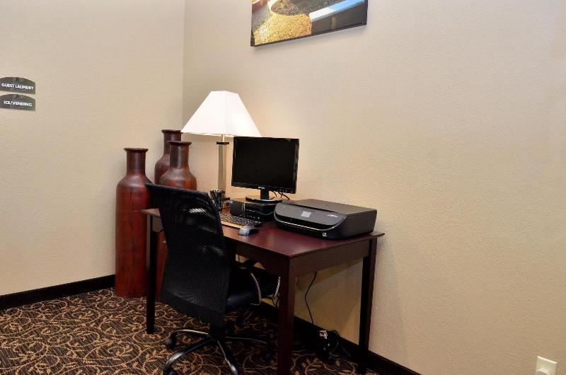 Cobblestone Inn & Suites - Manning image