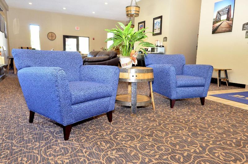 Cobblestone Inn & Suites - Manning image