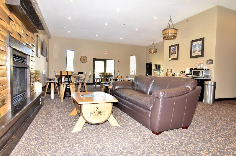 Cobblestone Inn & Suites - Manning image