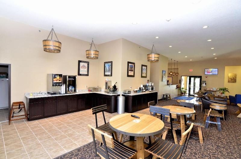 Cobblestone Inn & Suites - Manning image