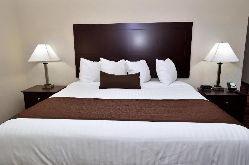Cobblestone Inn & Suites - Manning image