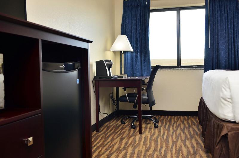 Cobblestone Inn & Suites - Manning image