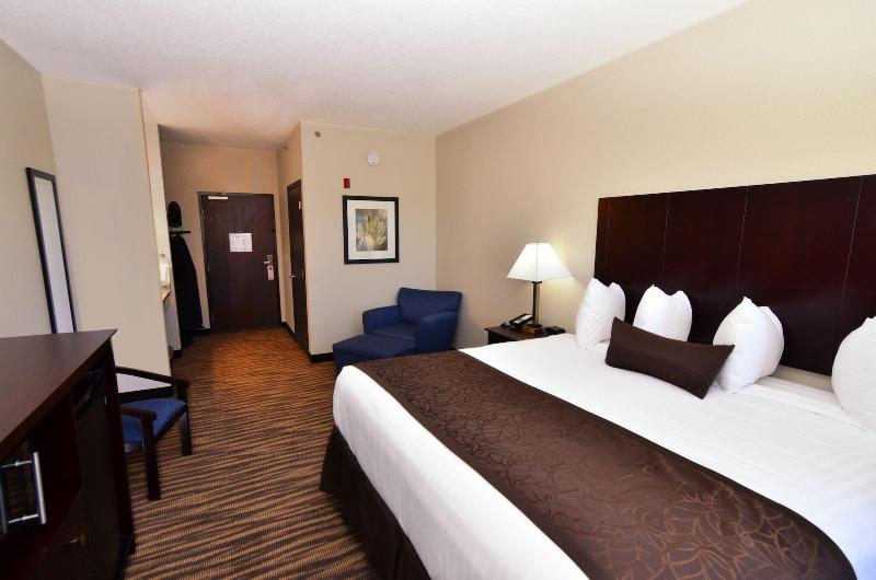 Cobblestone Inn & Suites - Manning image