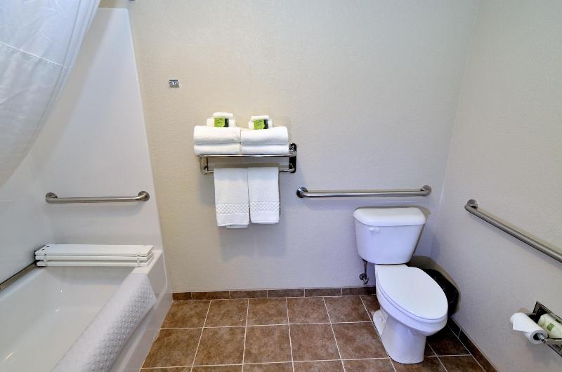 Cobblestone Inn & Suites - Manning image
