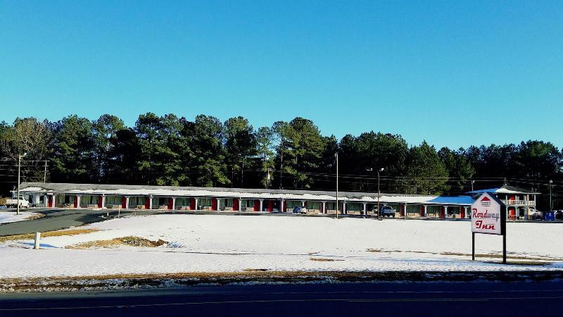 Roadway Inn image
