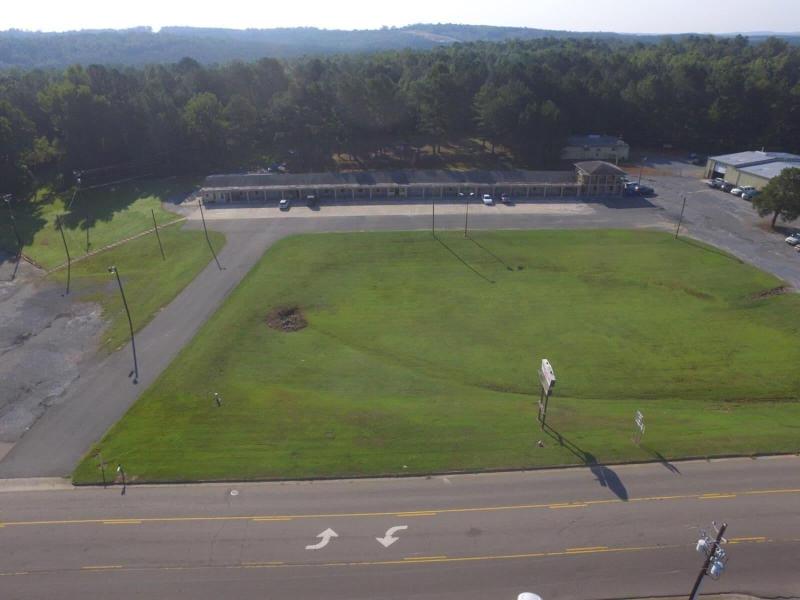 Roadway Inn image 3