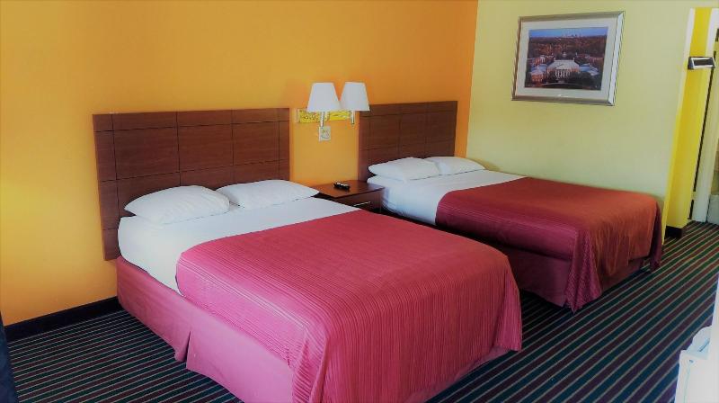 Roadway Inn image