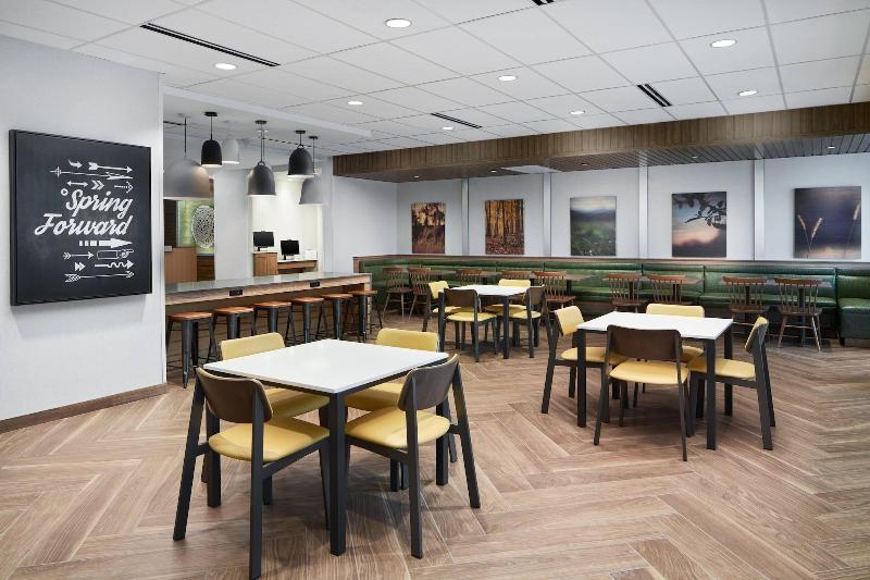 Fairfield Inn & Suites by Marriott Tampa Riverview image