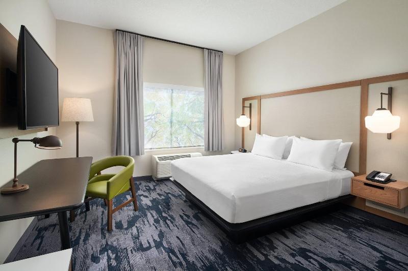 Fairfield Inn & Suites by Marriott Tampa Riverview image