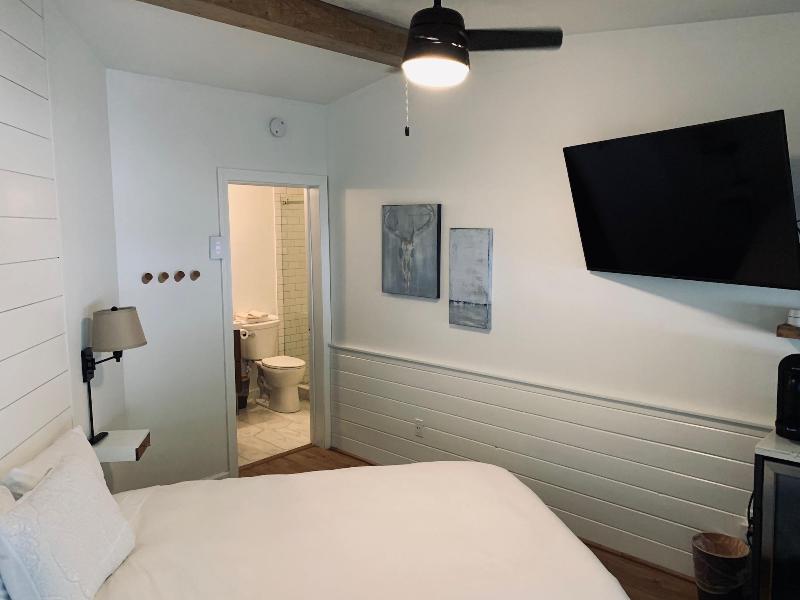 The Wells Hotel image