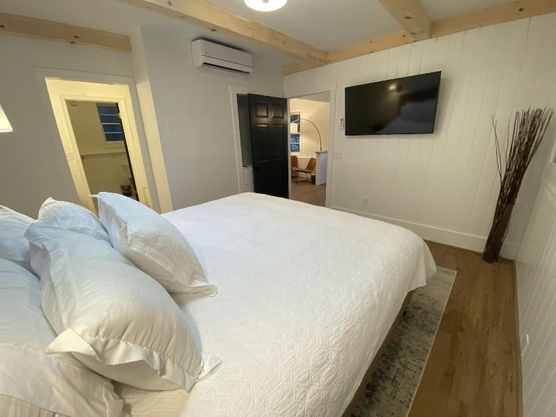 The Wells Hotel image