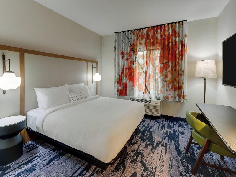 Fairfield Inn & Suites by Marriott Asheville Weave image