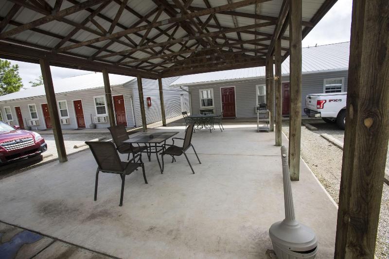 Cottonwood Inn image