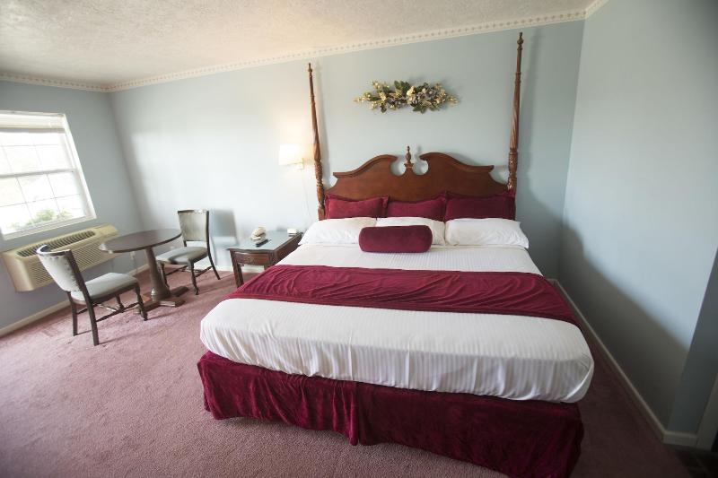 Cottonwood Inn image 8