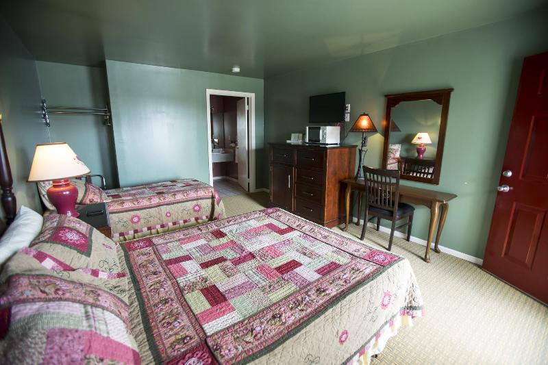 Cottonwood Inn image