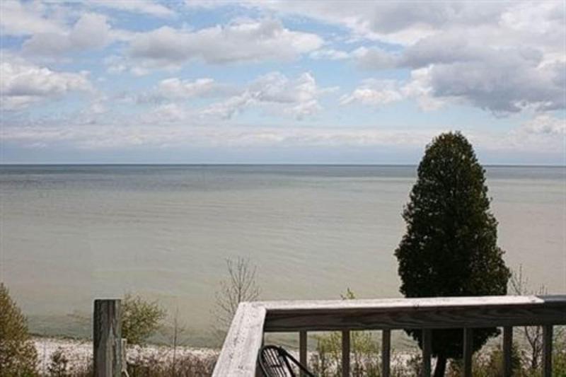 at the Waters Edge Bed & Breakfast — general view