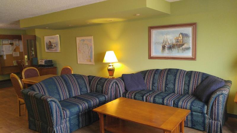 Harbor Lights Lodge image