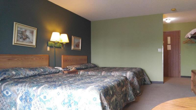 Harbor Lights Lodge image