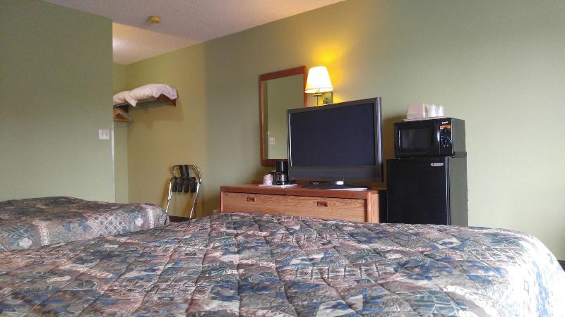 Harbor Lights Lodge image