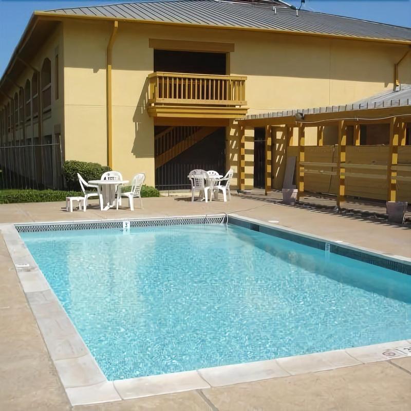 Motel 6 Freeport, TX image