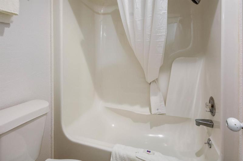 Motel 6 Freeport, TX image