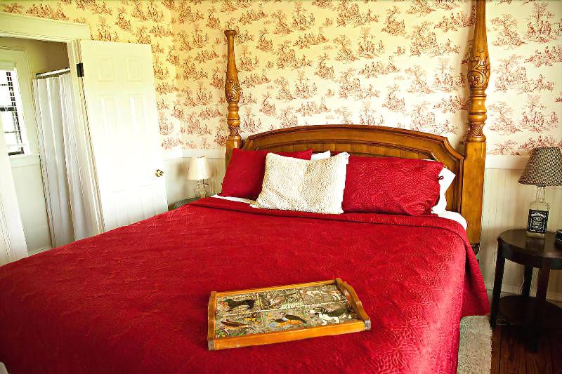 Lillian Farms Bed & Breakfast image
