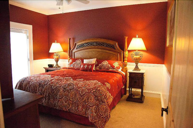 Lillian Farms Bed & Breakfast image