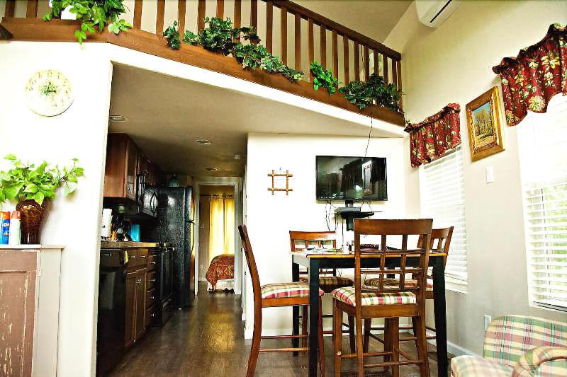 Lillian Farms Bed & Breakfast image