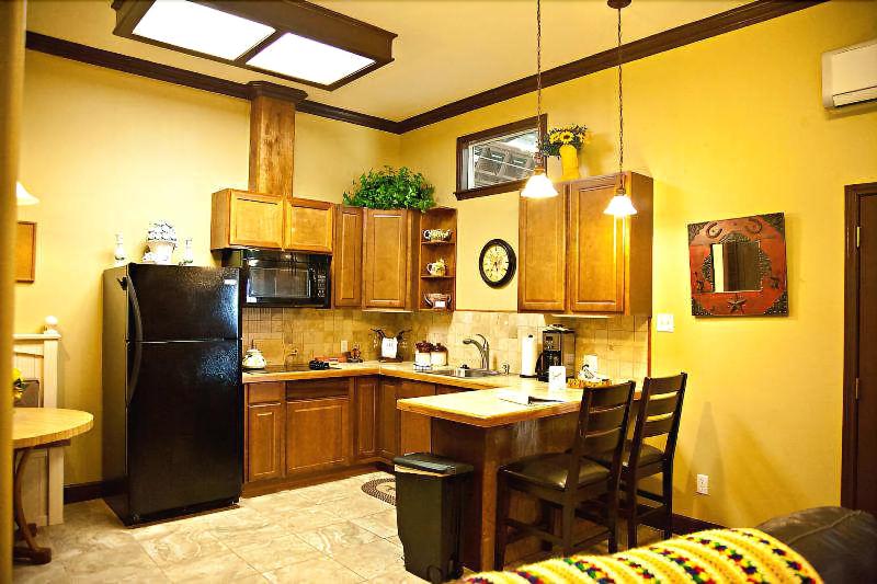 Lillian Farms Bed & Breakfast image