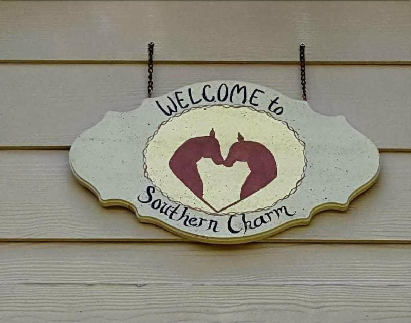 Lillian Farms Bed & Breakfast image