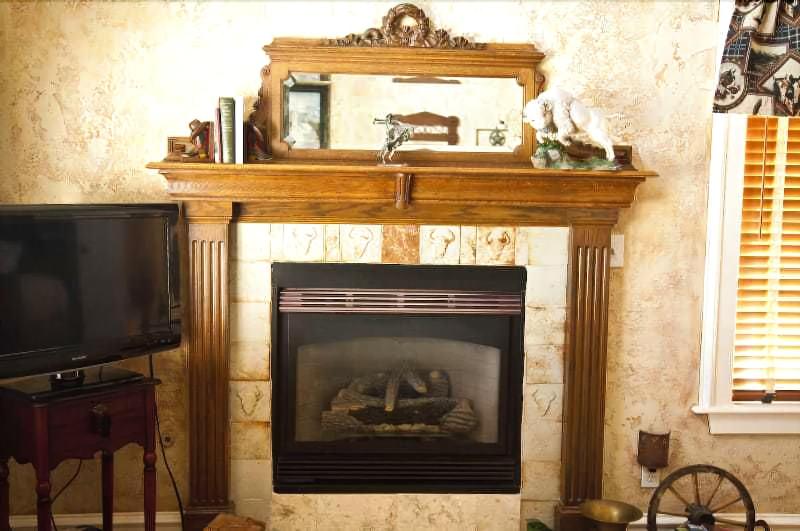 Lillian Farms Bed & Breakfast image