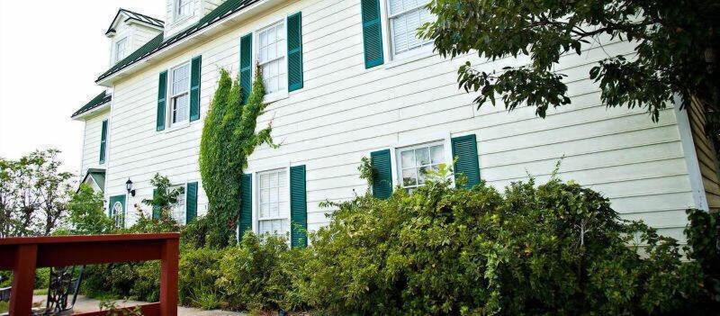 Lillian Farms Bed & Breakfast image