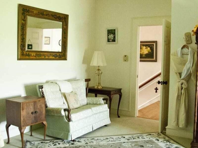 Lillian Farms Bed & Breakfast image