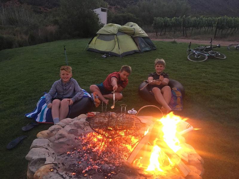 Oaksrest Vineyards