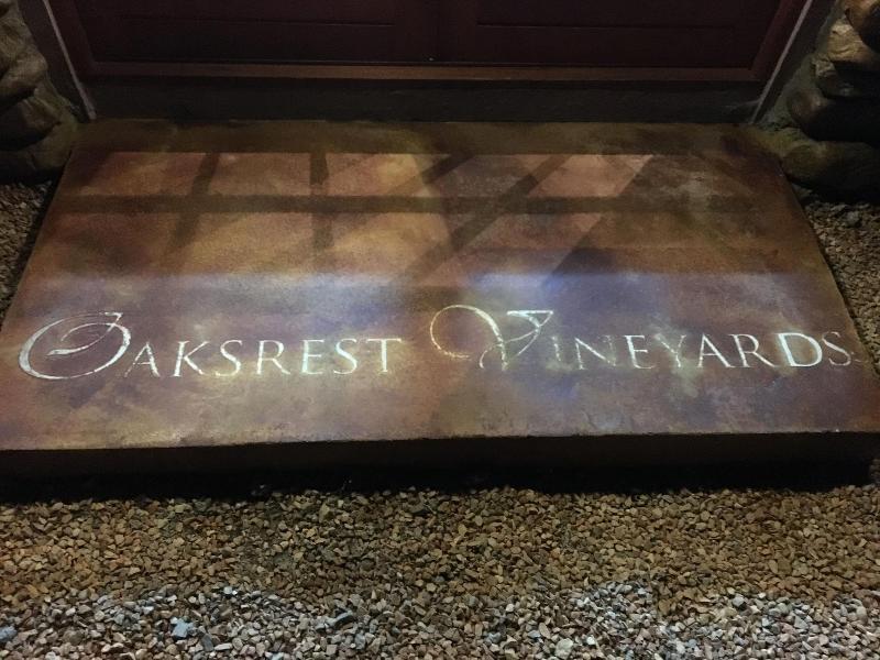 Oaksrest Vineyards