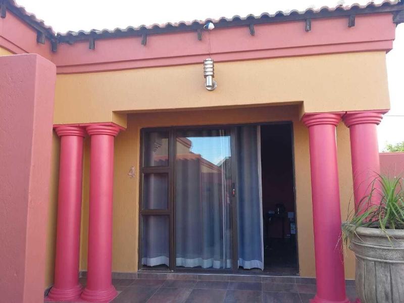Thavhani Guest House image