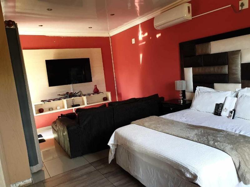 Thavhani Guest House image