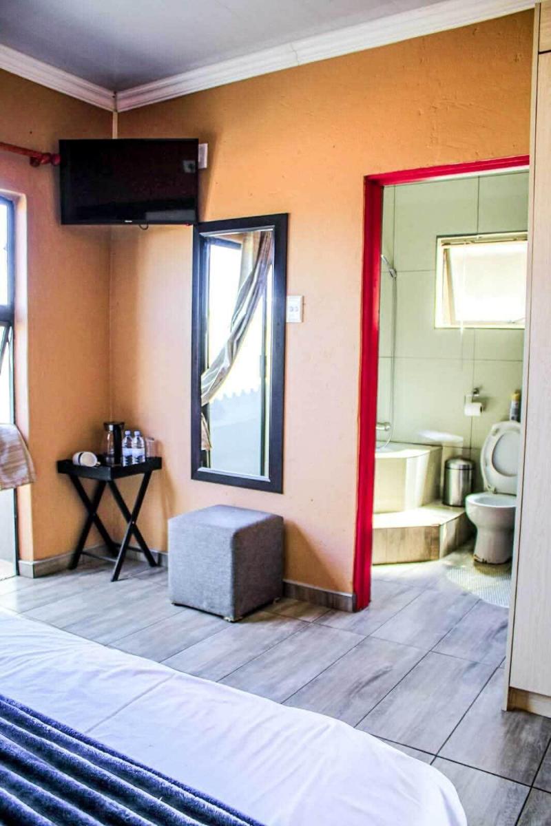 Thavhani Guest House image