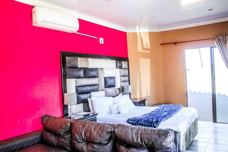 Thavhani Guest House image