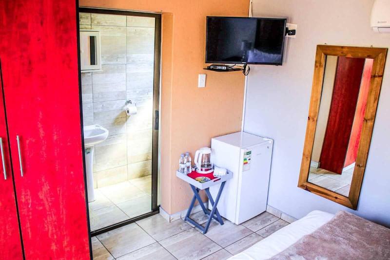 Thavhani Guest House image