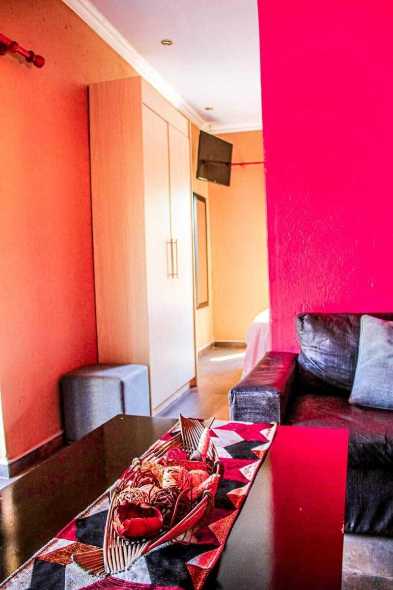 Thavhani Guest House image