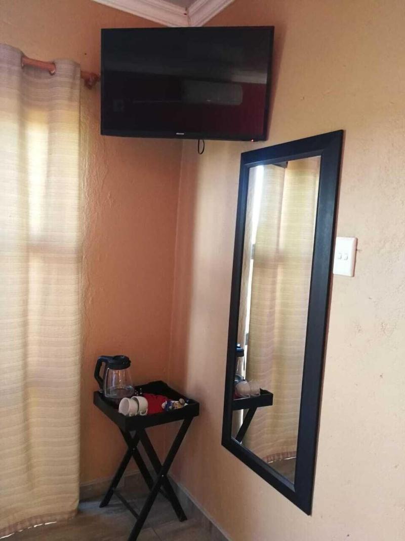 Thavhani Guest House image