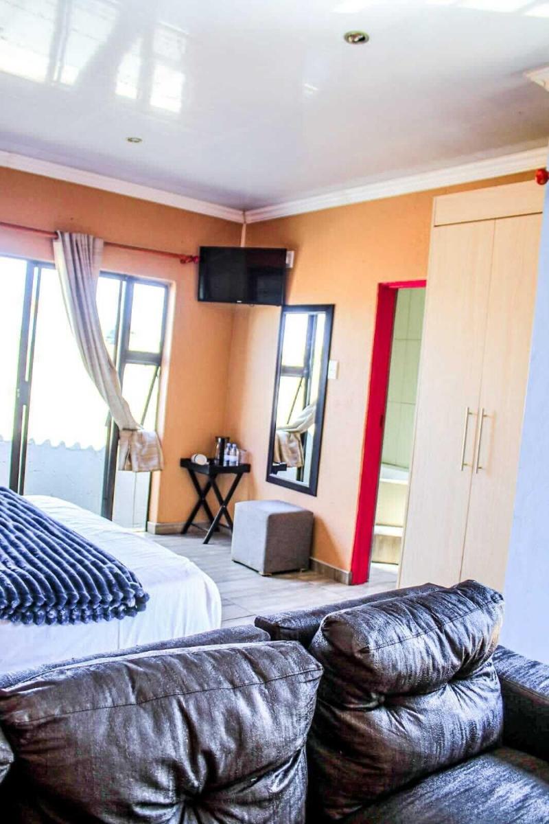 Thavhani Guest House image