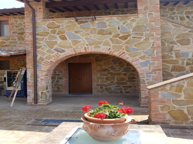 Il Borgo Sul Lago image