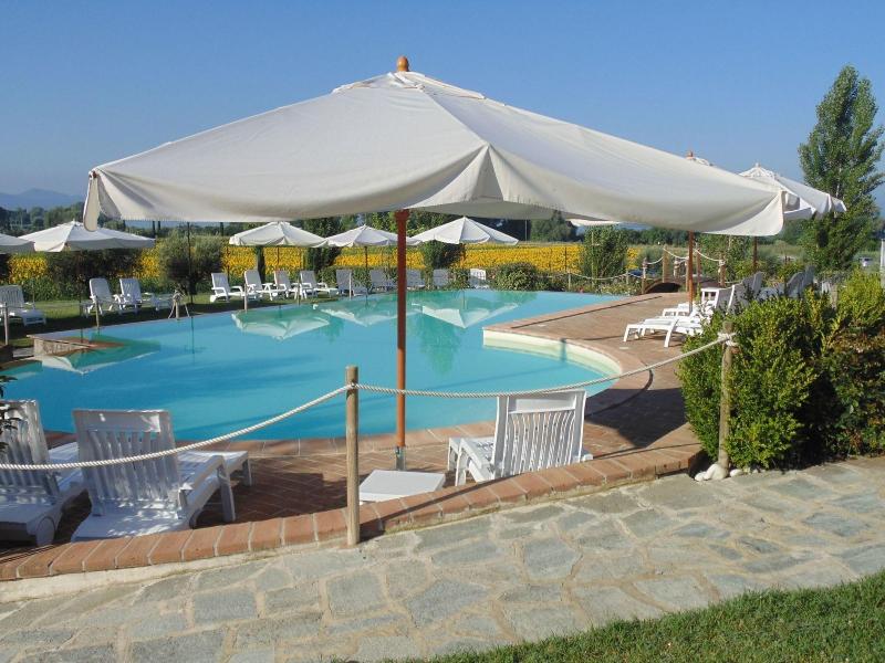 Il Borgo Sul Lago image