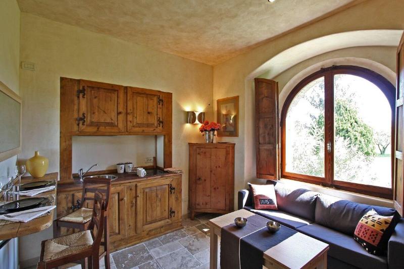 Castrum Di Serravalle image
